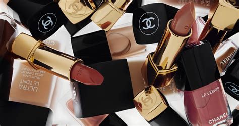 chanel makeup winter 2022|chanel fall winter 2022 makeup.